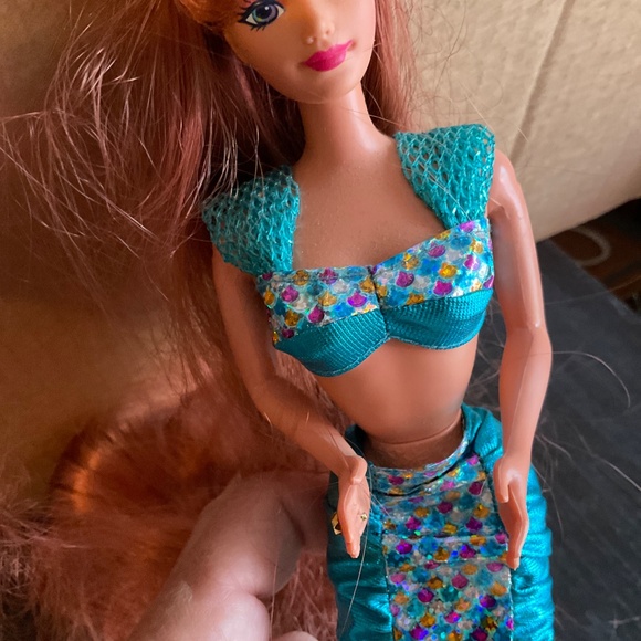 3 Barbie Mermaid dolls. K146 - Picture 3 of 9